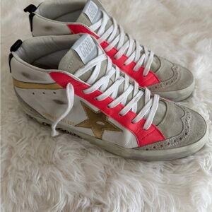 Golden Goose Deluxe Brand Mid
Star
GGDB / PRIVATE EDT Size 39 US 9